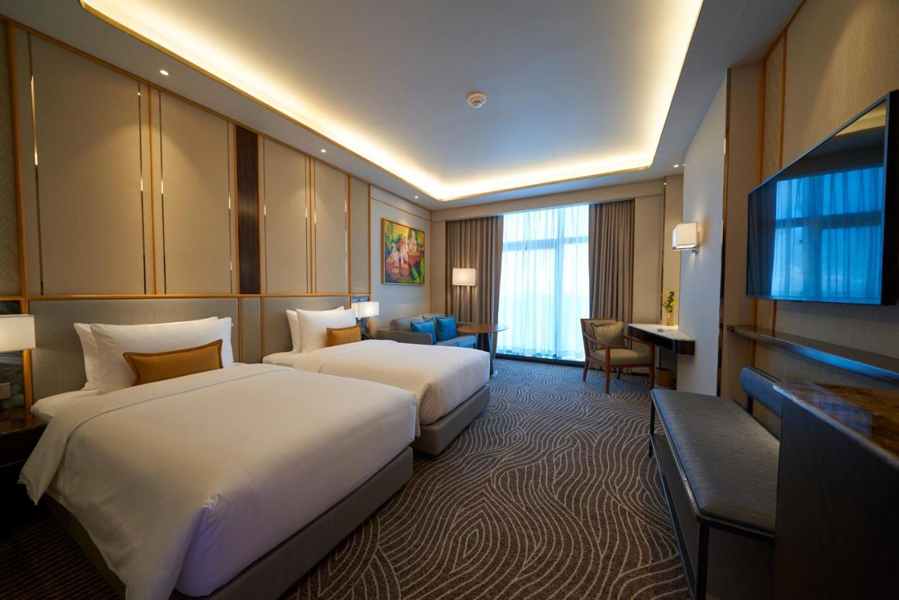 Fili Hotel At Nustar Cebu Bagian luar foto