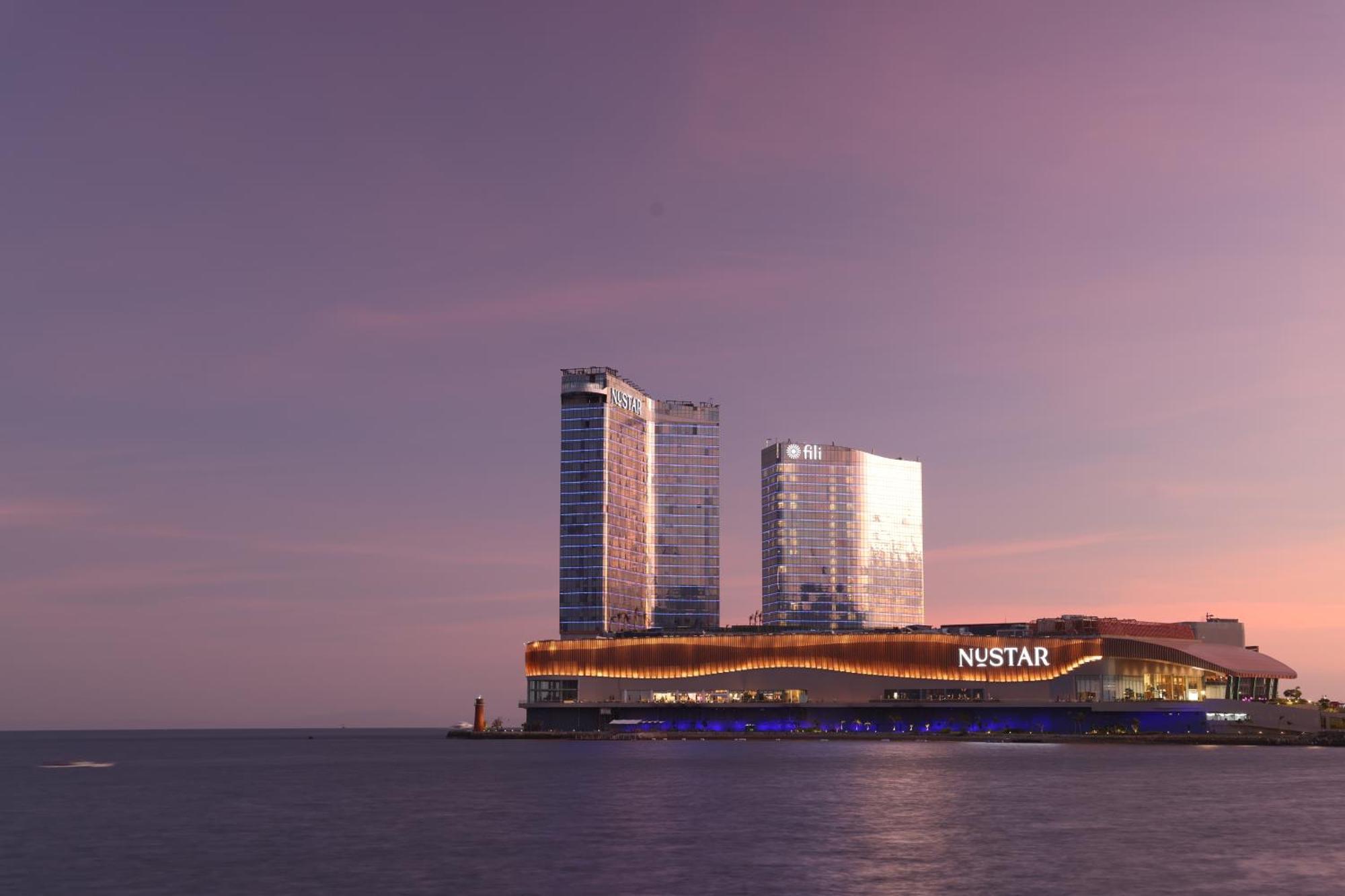 Fili Hotel At Nustar Cebu Bagian luar foto